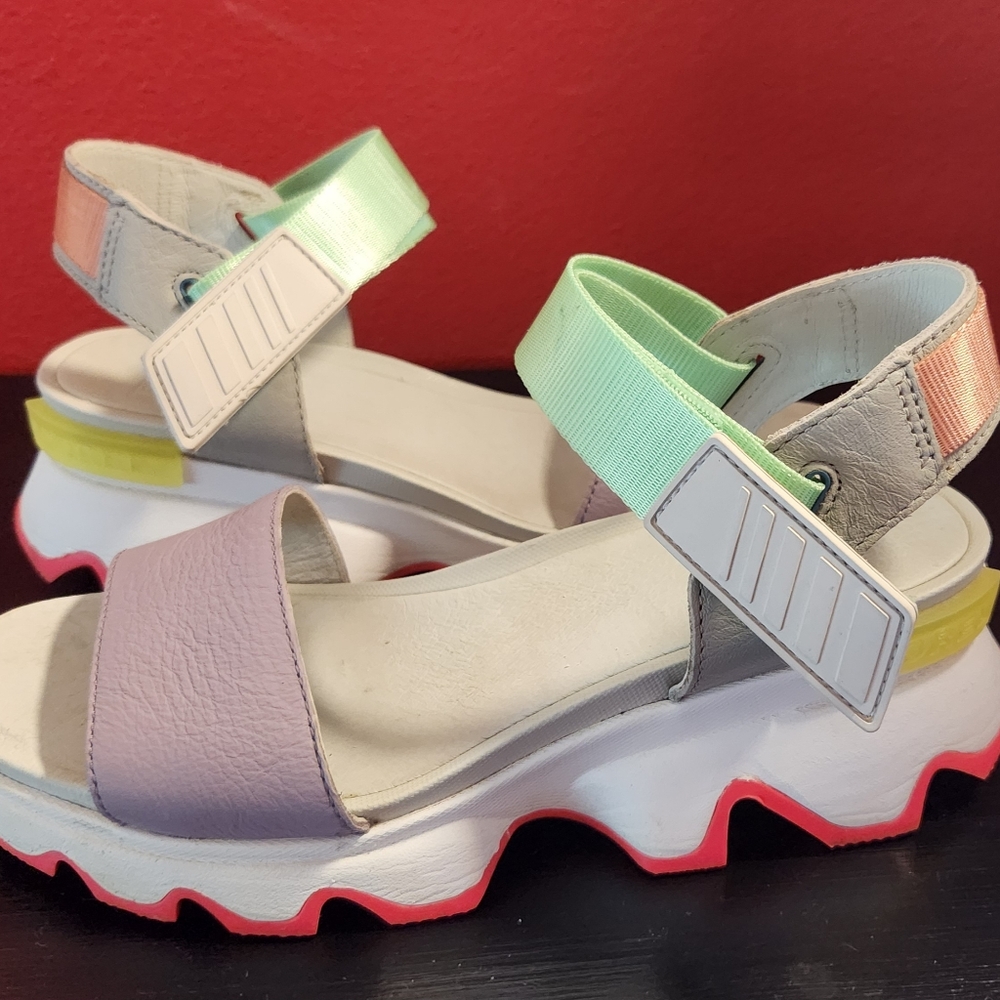 Sorel Kinetic Sandals